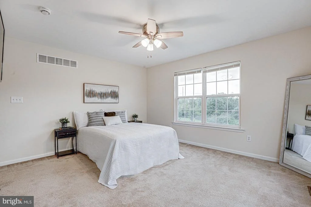 Photo of 259 AVONBRIDGE DRIVE