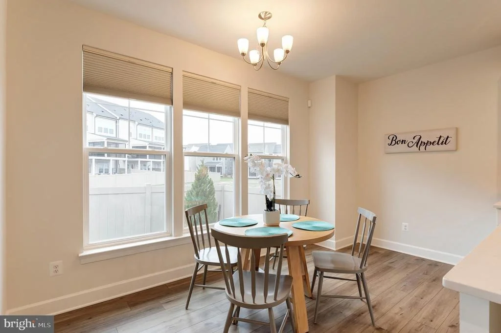 Photo of 43044 GREELEY SQUARE