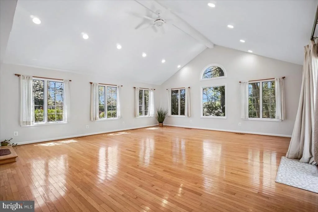 Photo of 11104 LORAN ROAD