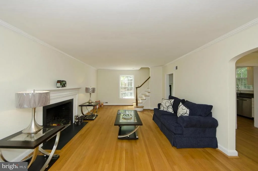Photo of 6016 FORT HUNT ROAD