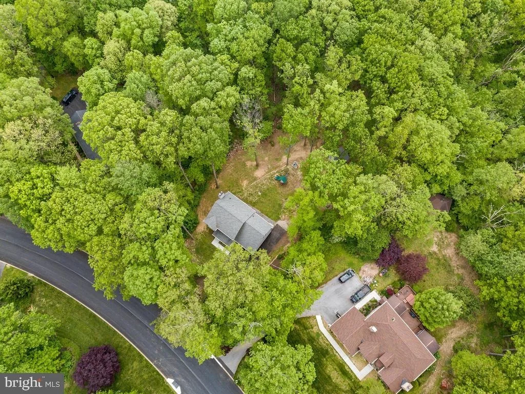 Photo of 995 WILDA DRIVE