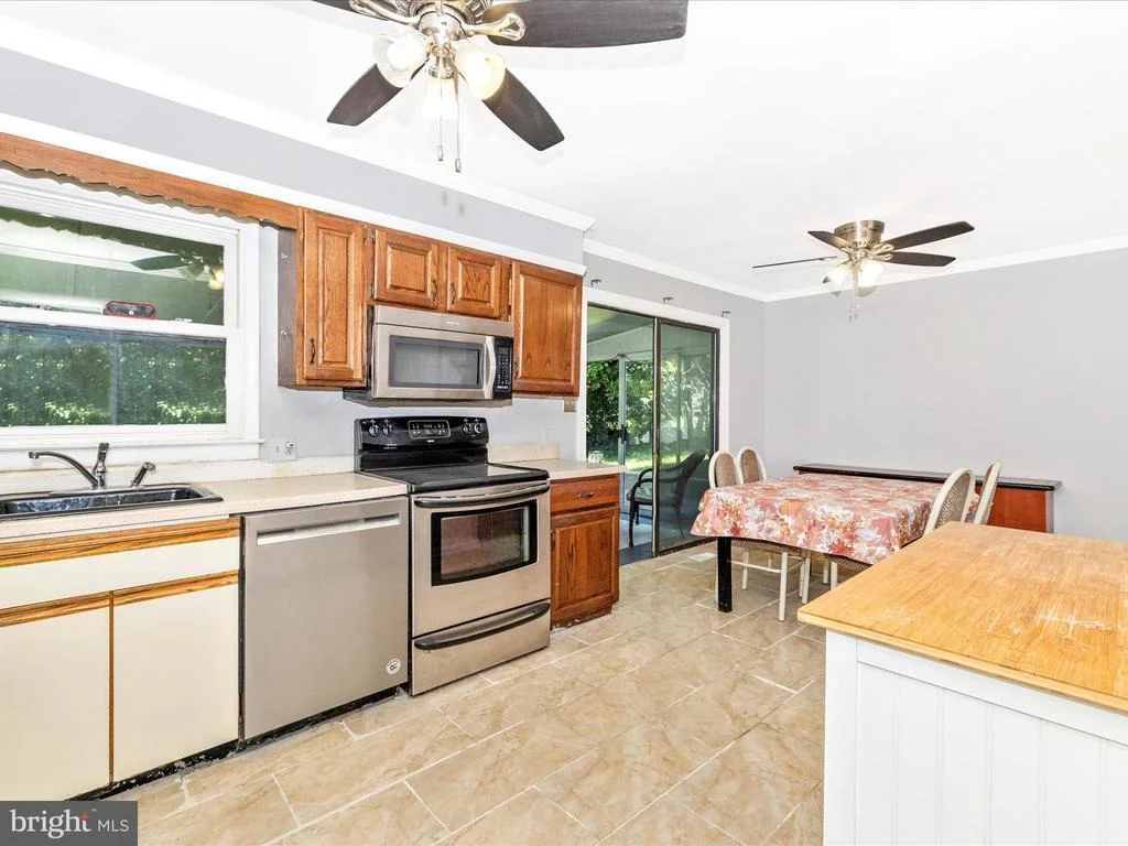 Photo of 10001 BISCAYNE LANE