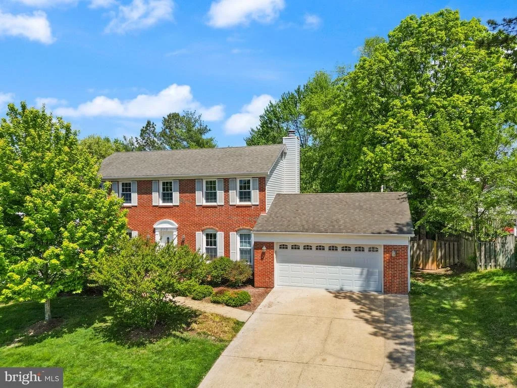 Photo of 2592 JOHN MILTON DRIVE