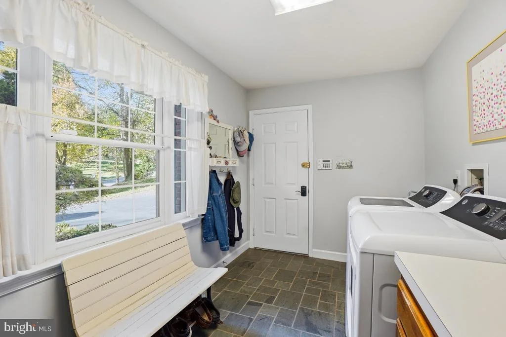 Photo of 2101 DRURY ROAD