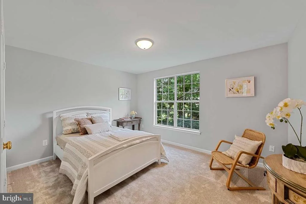 Photo of 15015 HUNTER MOUNTAIN LANE
