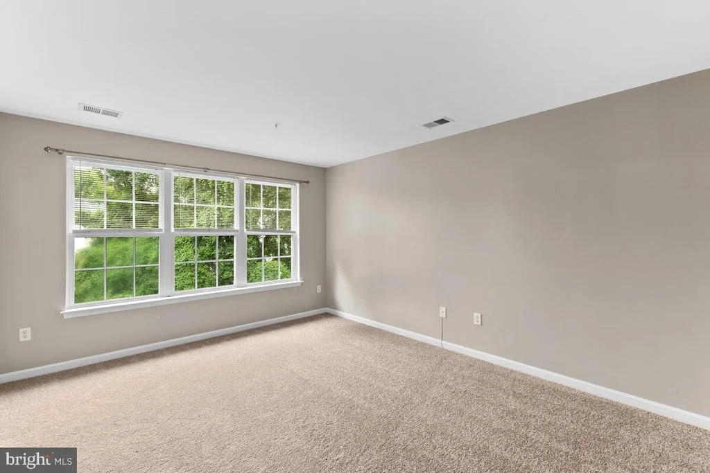 Photo of 10012 JUNIPER DRIVE