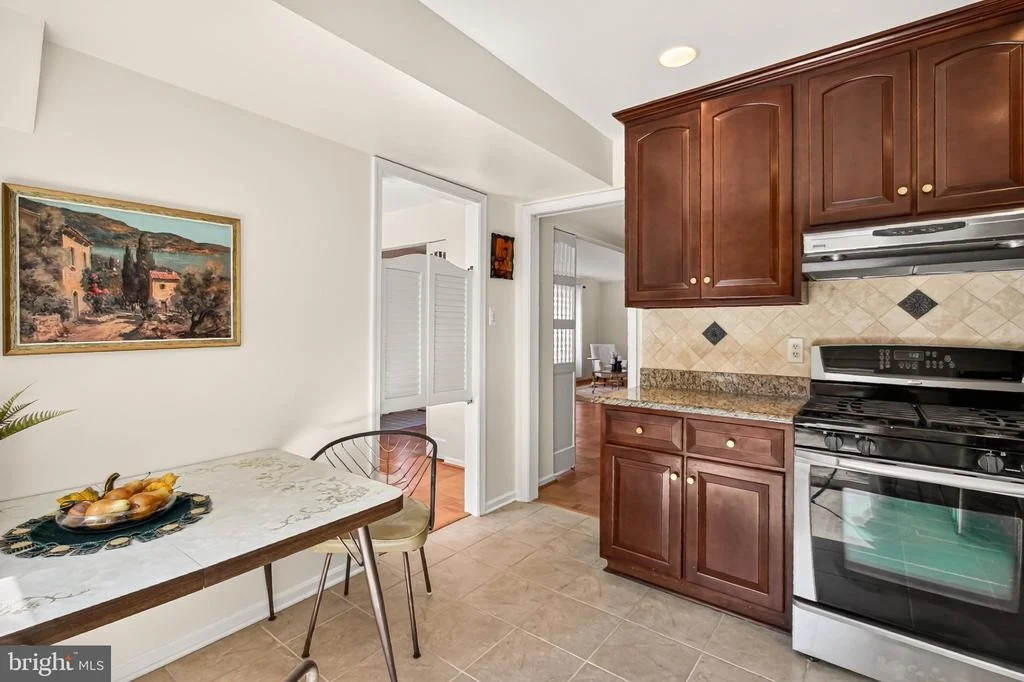 Photo of 5239 RICHARDSON DRIVE