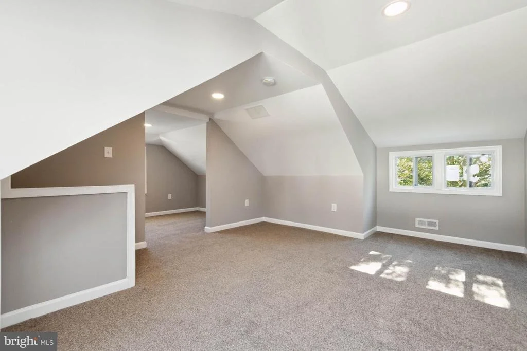 Photo of 51 BROADSHIP ROAD