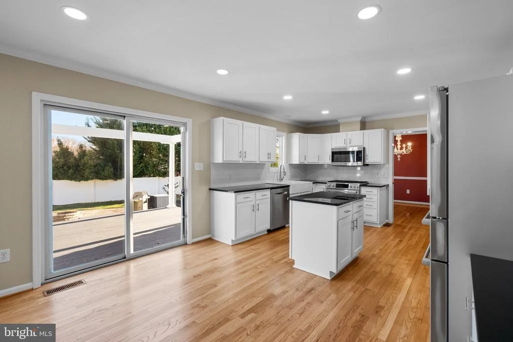 Photo of 1117 CRESTHAVEN DRIVE