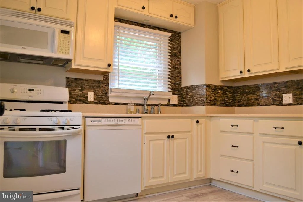 Photo of 3 HANFORD DRIVE
