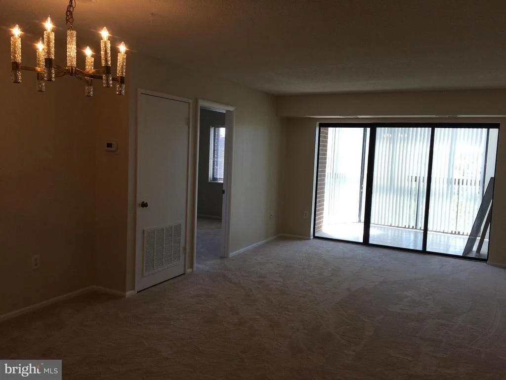 Photo of Unit 21005 at 15107 INTERLACHEN DRIVE