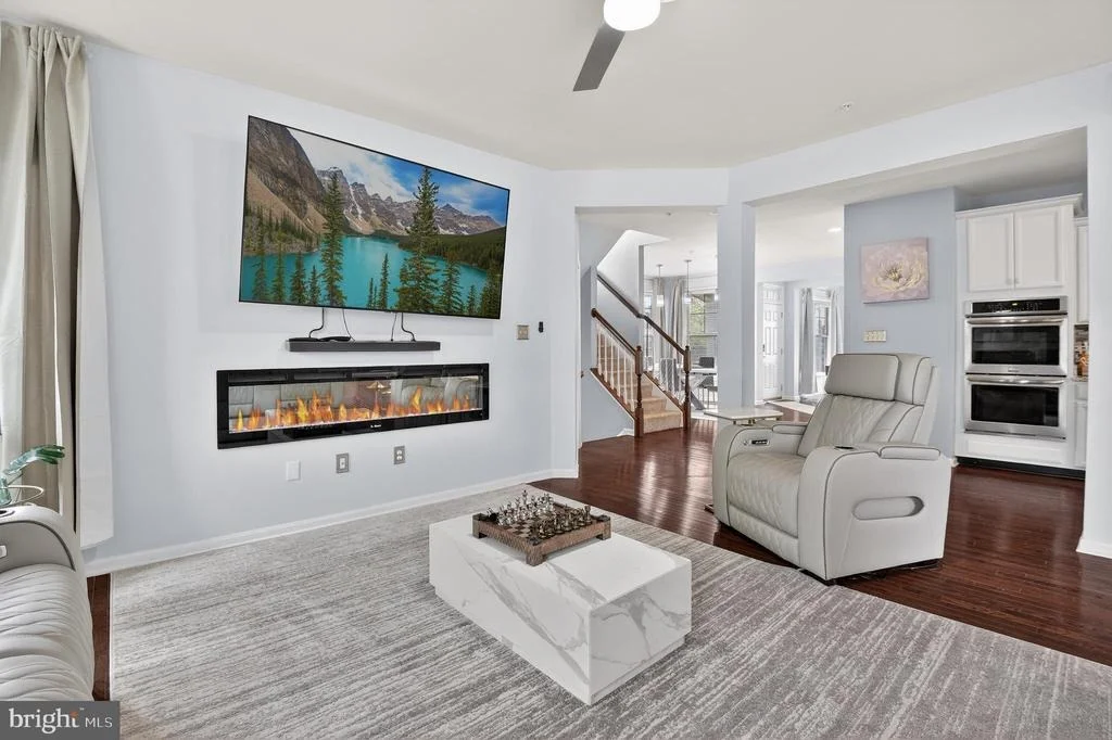 Photo of 2608 SAINT NICHOLAS WAY