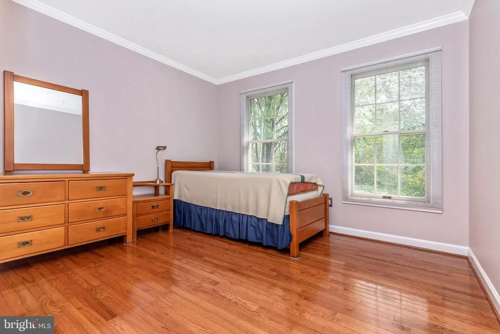 Photo of 19834 FALLING SPRING COURT