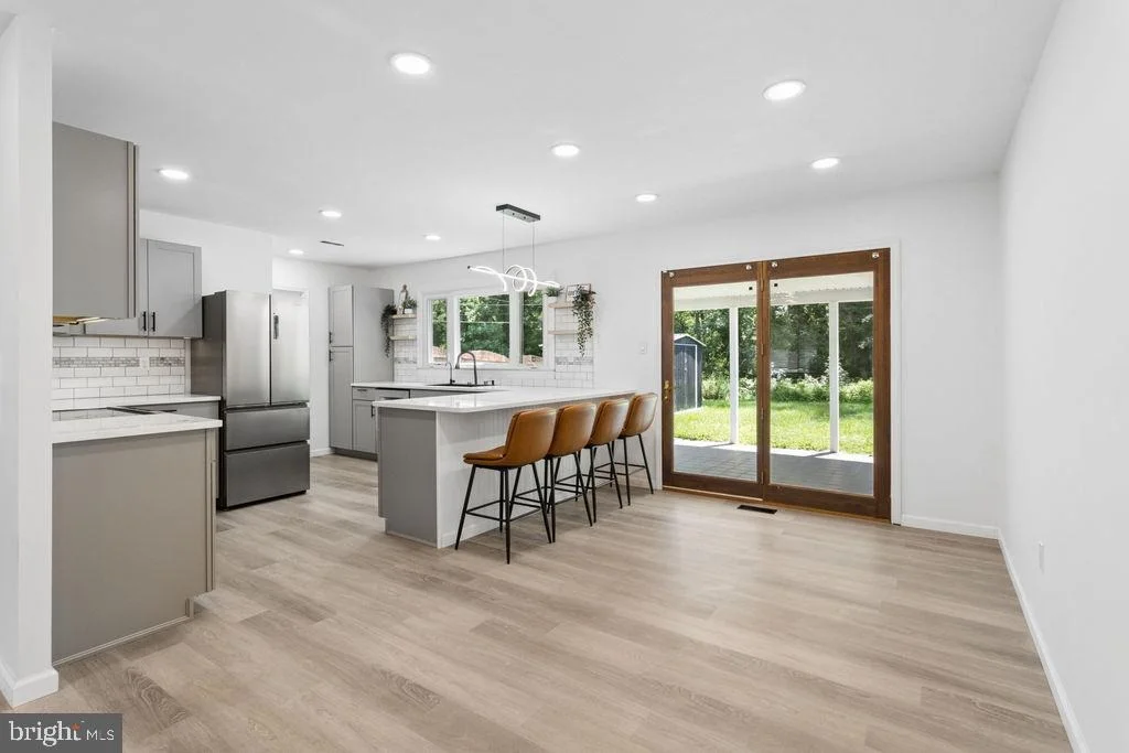 Photo of 59 NORTHAMPTON DRIVE