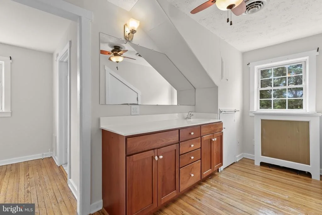 Photo of 923 ARRAN ROAD