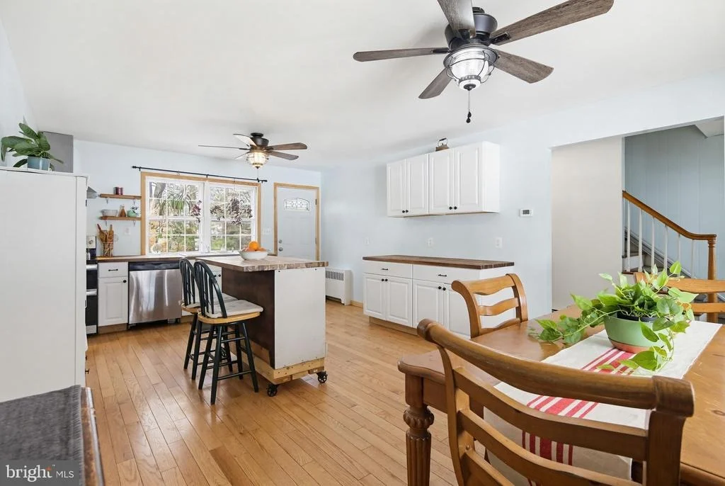 Photo of 2124 OAKLYN DRIVE