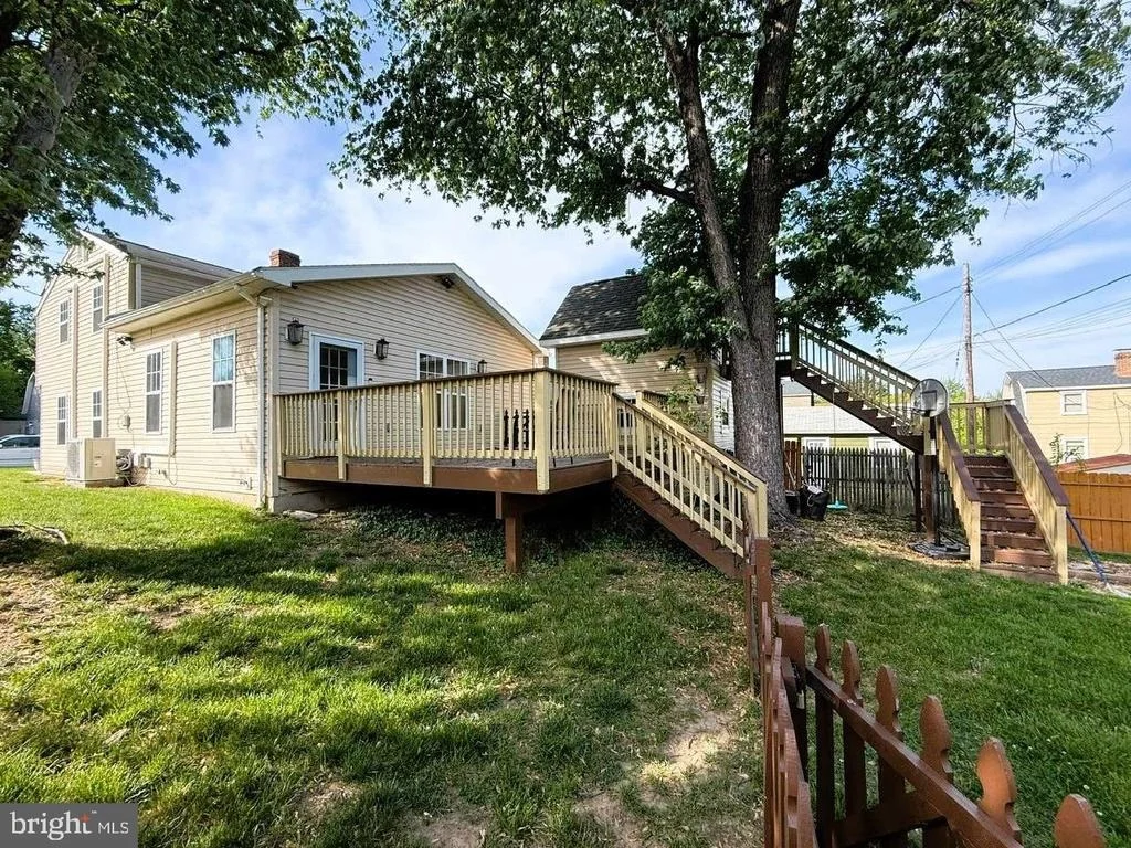 Photo of 1205 GREYSTONE ROAD