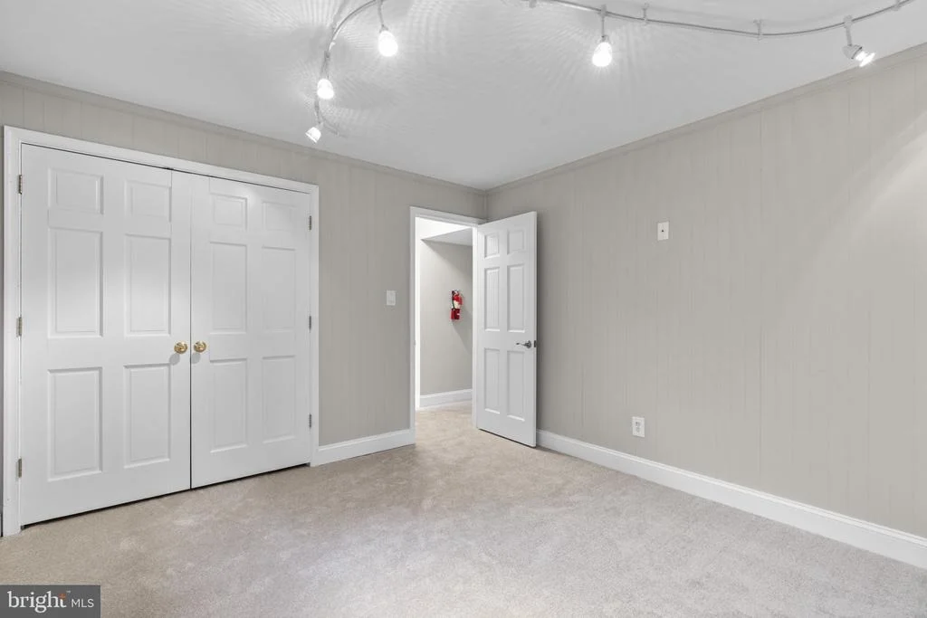 Photo of 25 CASCADE ROAD