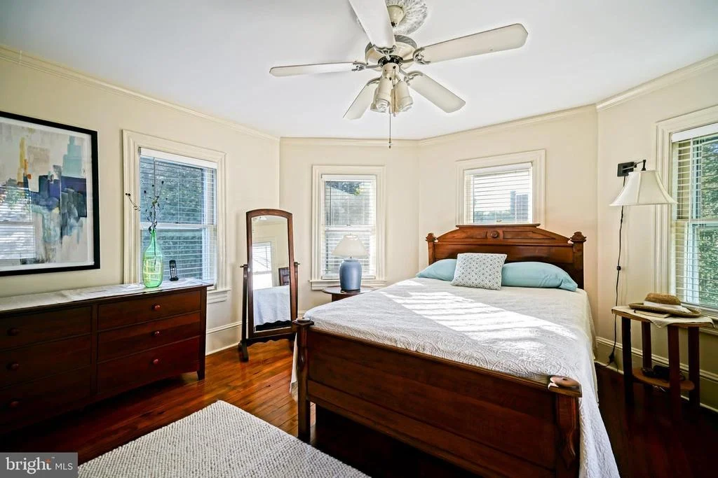 Photo of 111 KINGS HIGHWAY
