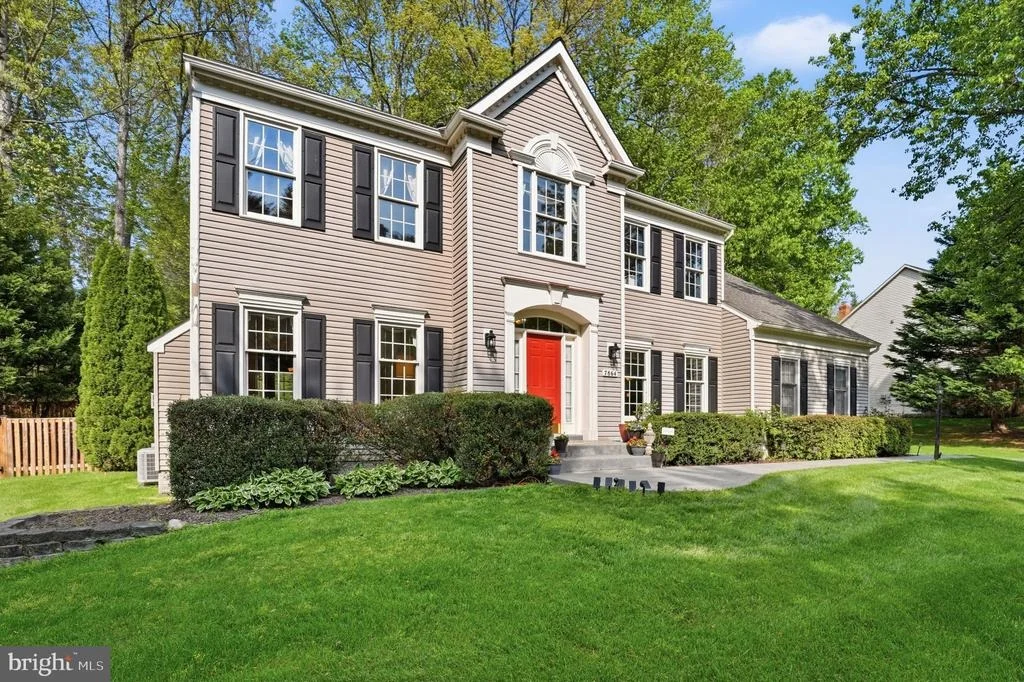 Photo of 7864 MEADOWGATE DRIVE