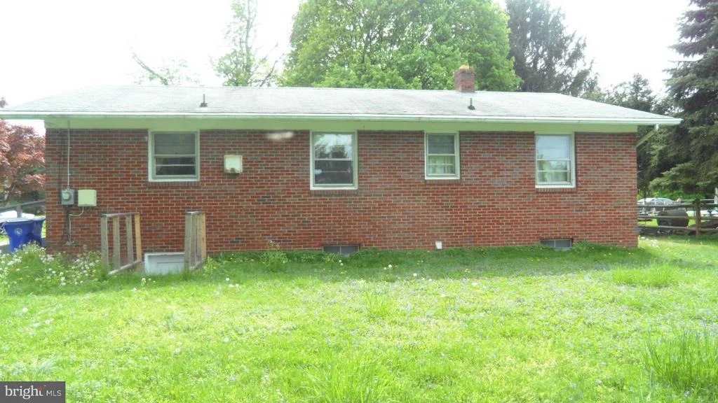 Photo of 12436 FINGERBOARD ROAD
