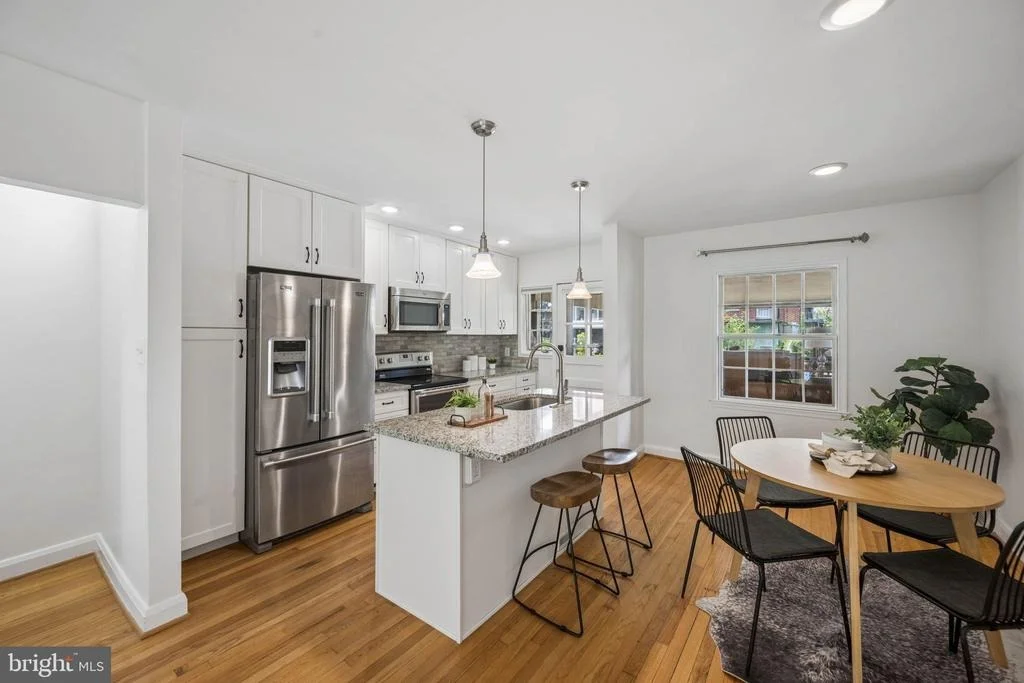 Photo of 1432 REDFERN AVENUE