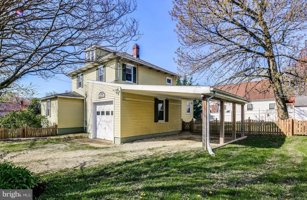 Photo of 1250 FRANCIS AVENUE
