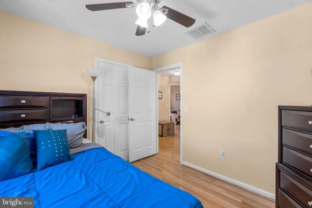 Photo of 814 WELLESLEY COURT