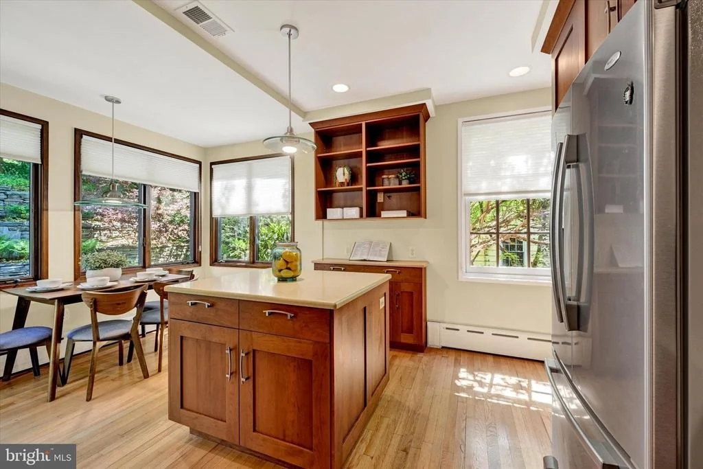 Photo of 511 EDGEVALE ROAD
