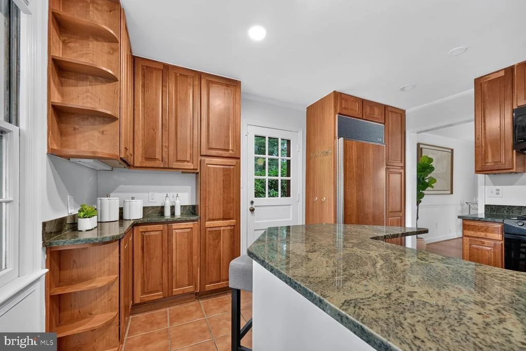 Photo of 4605 RENO ROAD NW