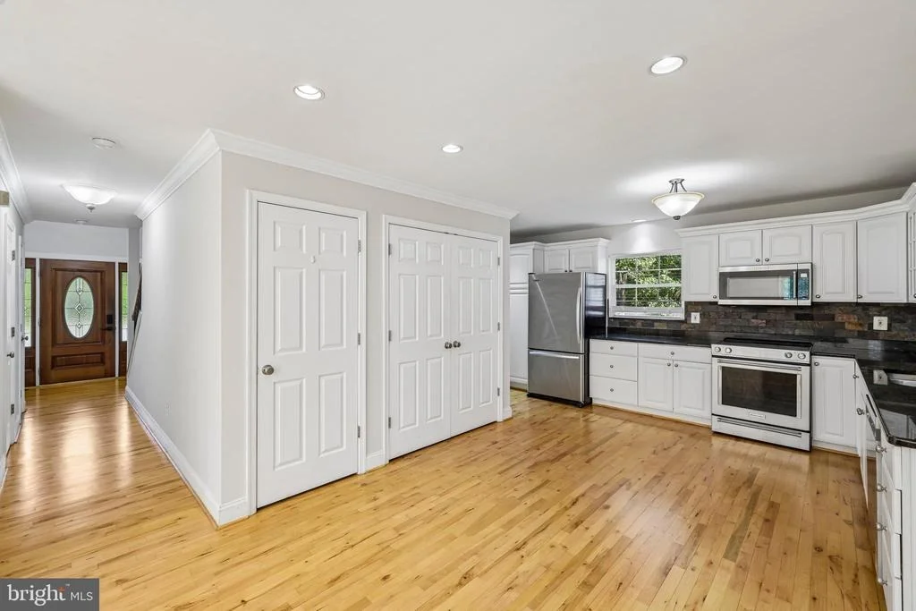 Photo of 683 POWHATAN BEACH ROAD