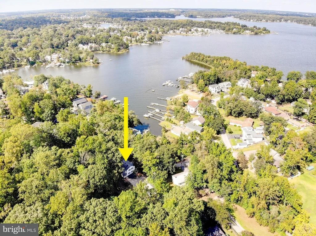Photo of 349 ARBUTUS DRIVE