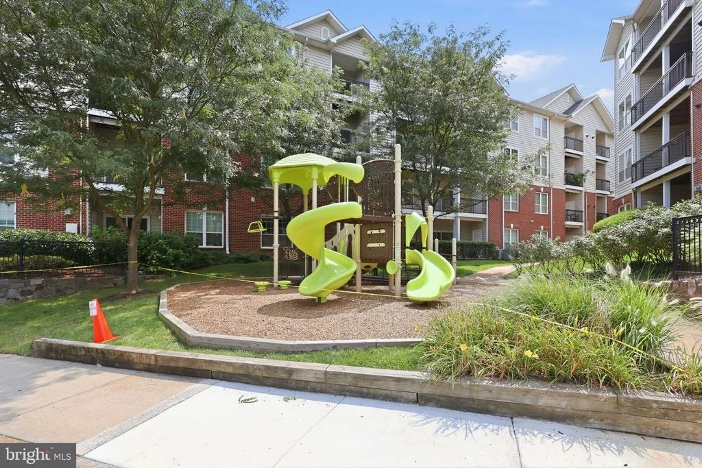 Photo of Unit 7408 at 1570 SPRING GATE DRIVE