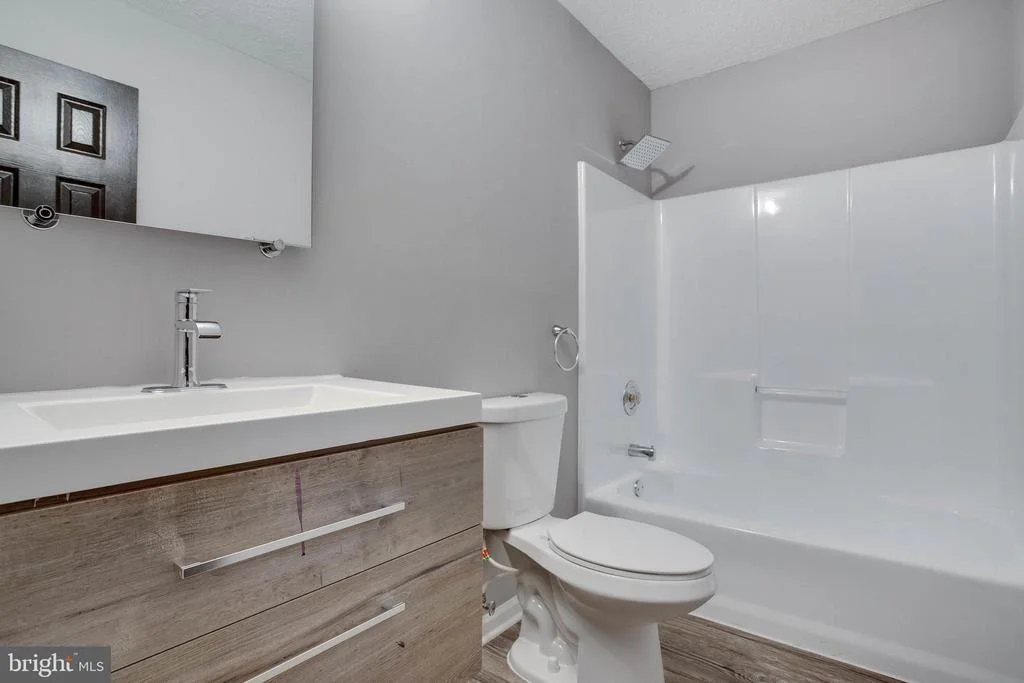Photo of 730 OX BOW LANE
