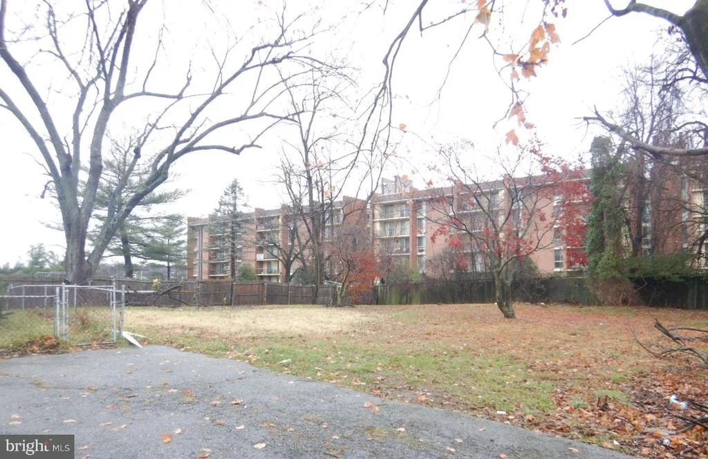 Photo of 231 BROCK BRIDGE ROAD