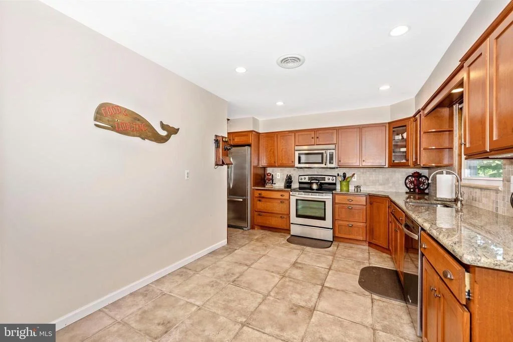 Photo of 25103 OAK DRIVE