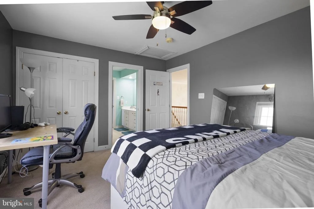 Photo of 805 LINDSEY MANOR LANE