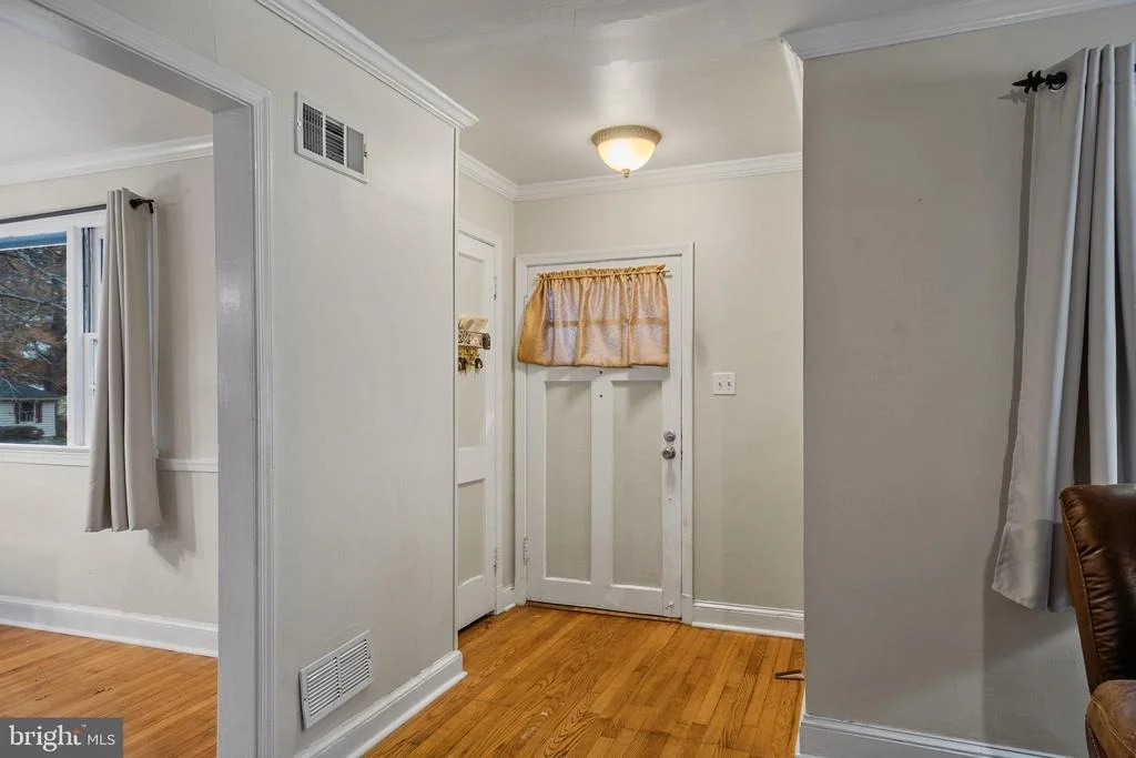 Photo of 2605 MARSHALL HALL ROAD