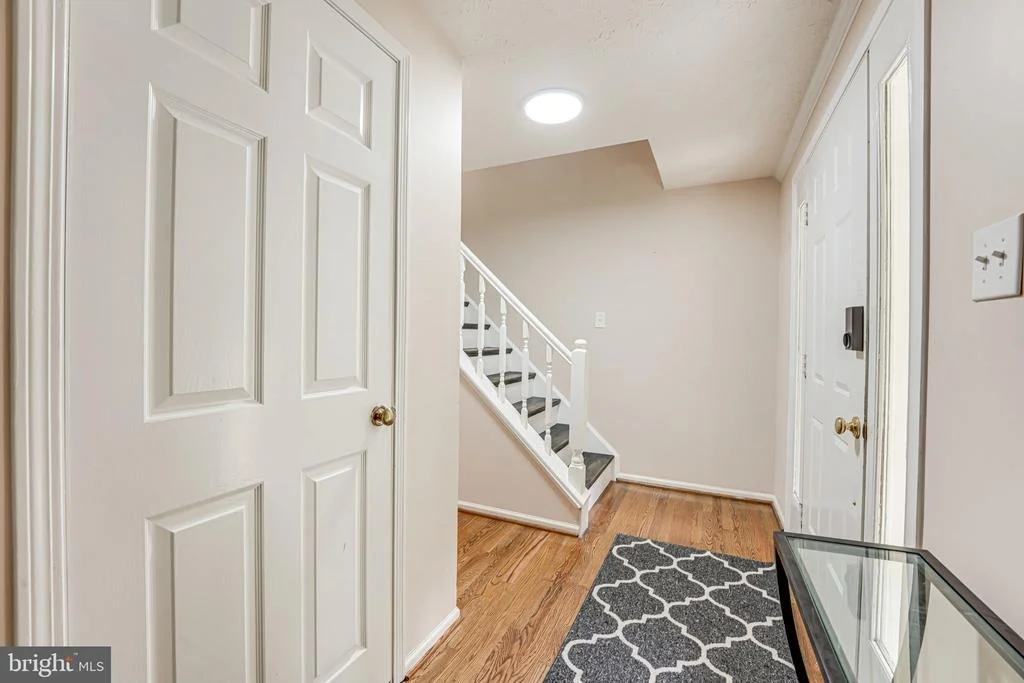 Photo of 15198 HOLLEYSIDE DRIVE