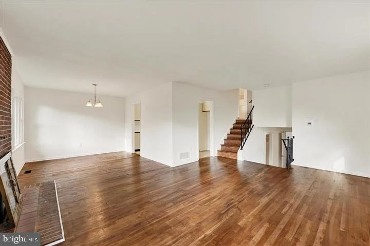 Photo of 3814 GRANTLEY ROAD