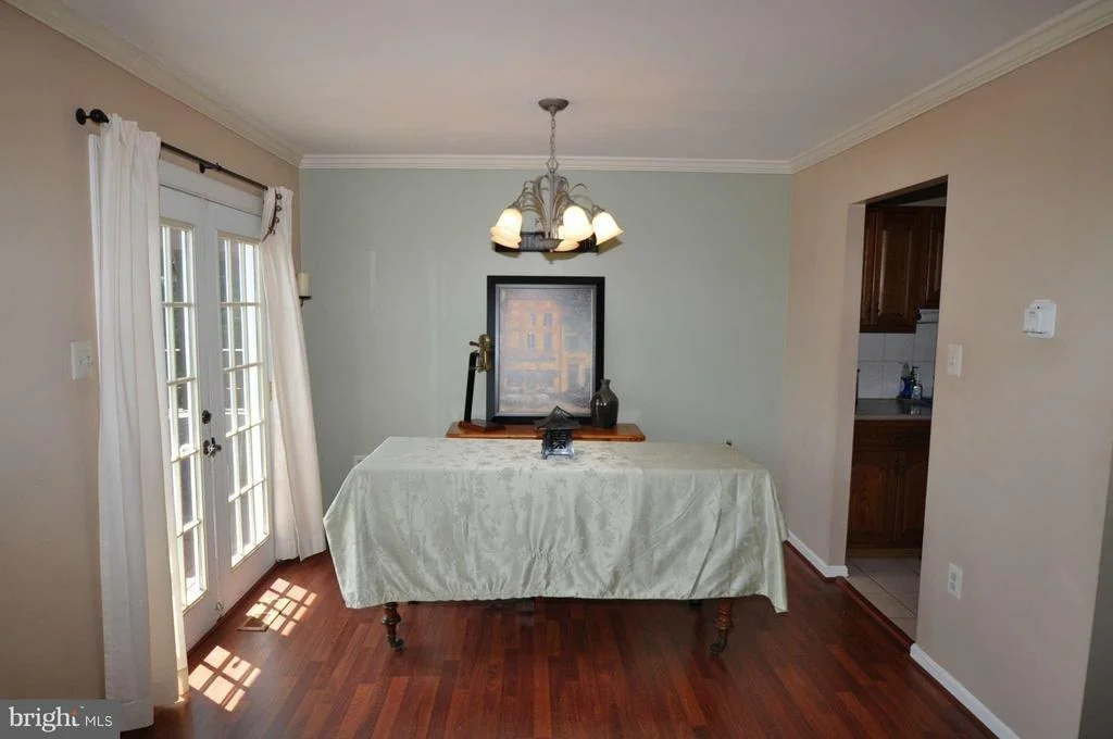 Photo of 24509 WELSH ROAD