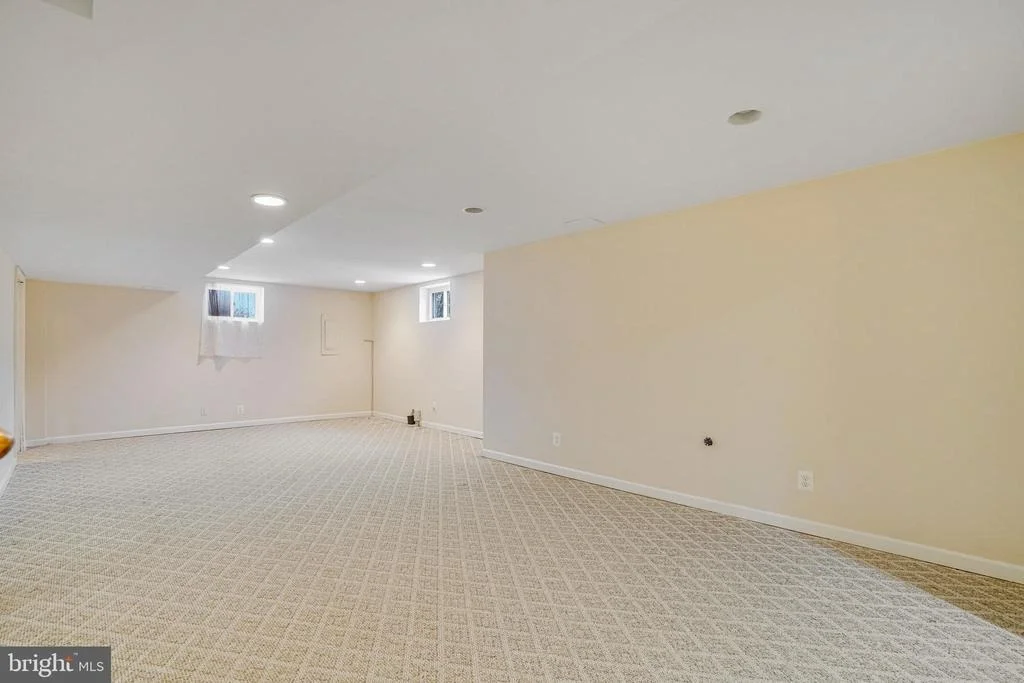 Photo of 6576 WILLIAMSBURG BOULEVARD
