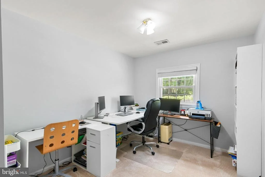 Photo of 24604 CUTSAIL DRIVE