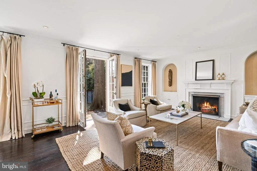 Photo of 1698 32ND STREET NW