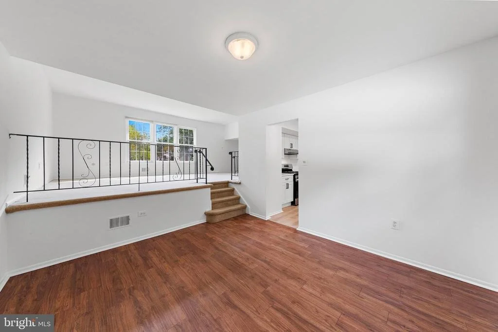Photo of 52 COLLEEN CIRCLE