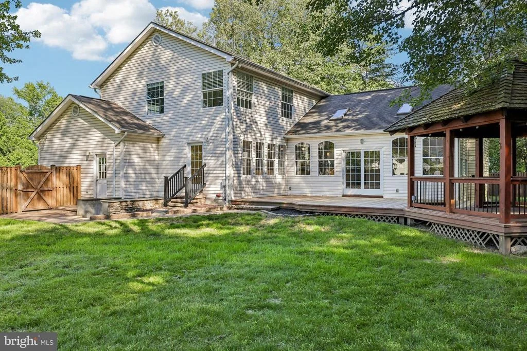 Photo of 683 POWHATAN BEACH ROAD