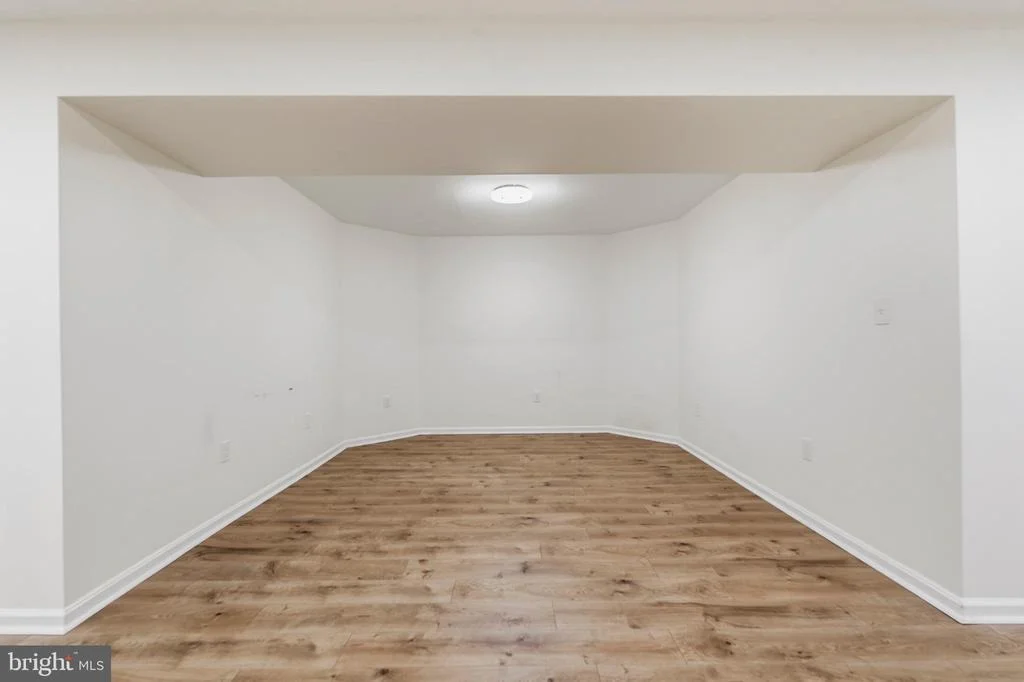 Photo of 1809 KINGS FOREST TRAIL