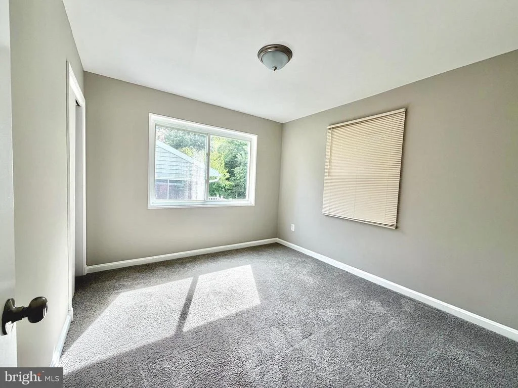 Photo of 10128 DALLAS AVENUE