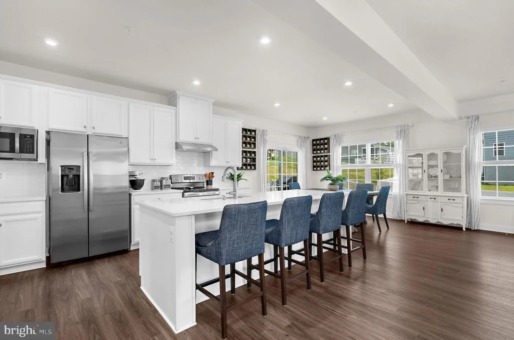 Photo of 8308 LEGACY CIRCLE