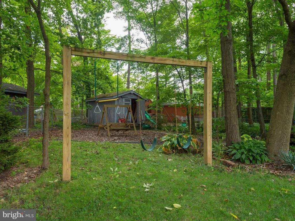 Photo of 8707 NANLEE DRIVE
